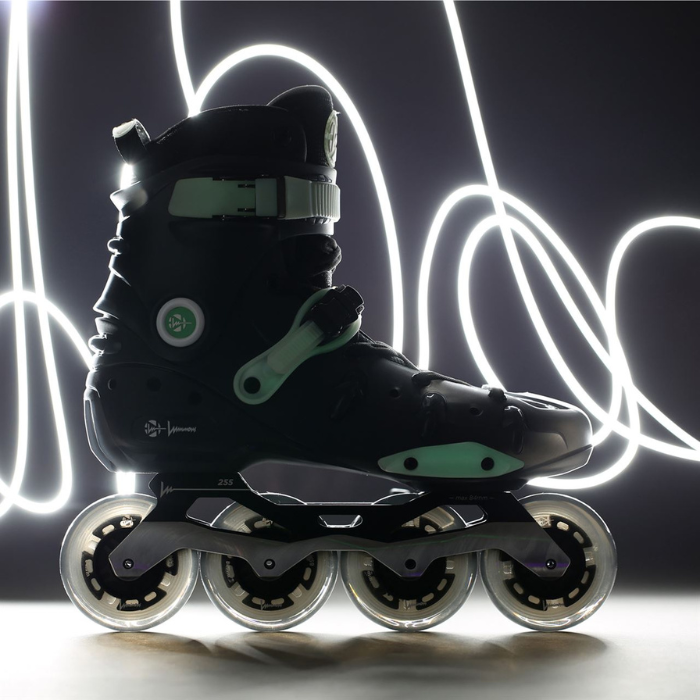 Luminous Ray Freestyle Skate